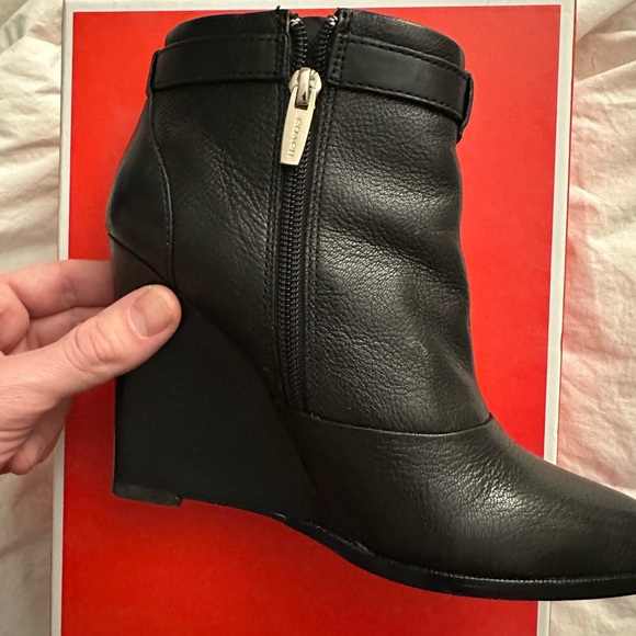 Coach wedge booties worn once 7us - Picture 4 of 4